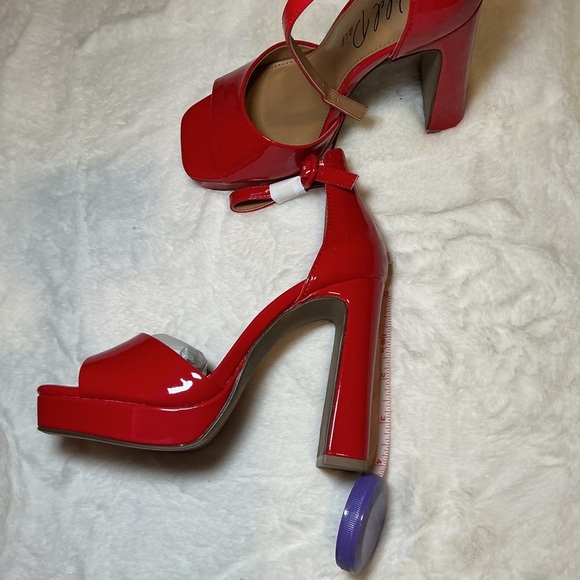 Wild Pair Bold Red Ankle Strap Heels - Picture 5 of 5